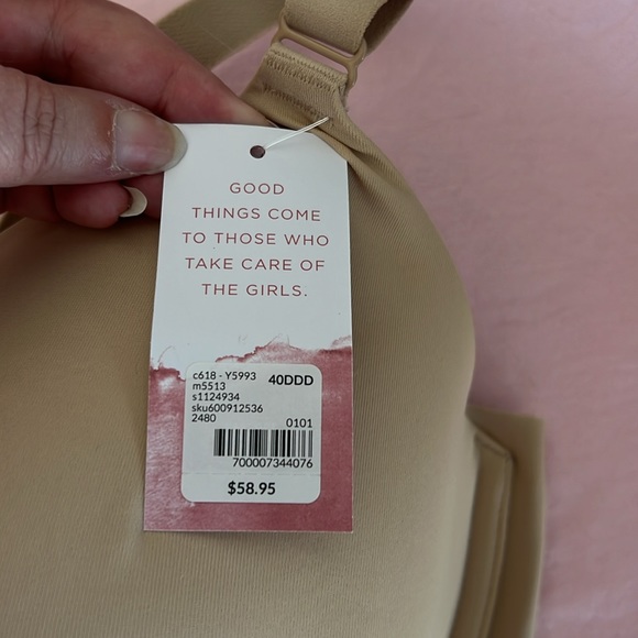 NWT Cacique full coverage bra.  Size 40DDD. - Picture 3 of 4